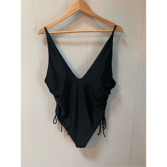 Aerie Black Lace Up Side One Piece Swimsuit Size XXL - Picture 1 of 6